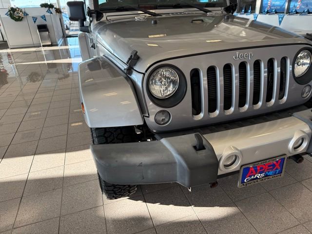 Used 2015 Jeep Wrangler Sahara w/ Connectivity Group image 8