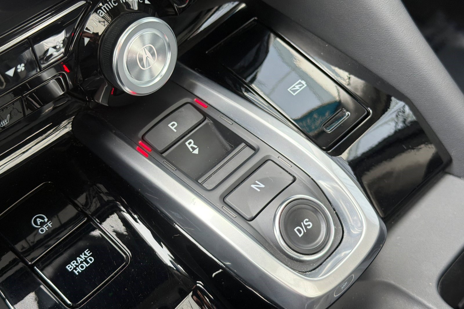 Used 2022 Acura MDX SH-AWD w/ Technology Package image 29