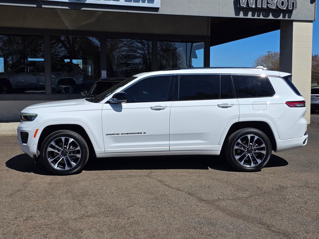 Used 2021 Jeep Grand Cherokee L Overland w/ Advanced Protech Group III image 38