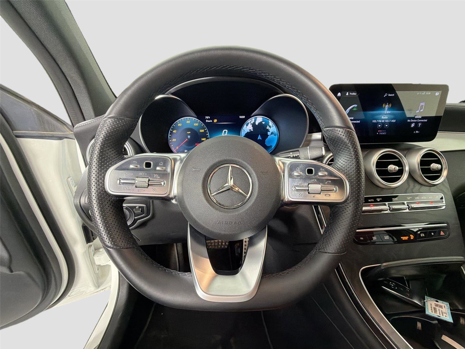 Used 2022 Mercedes-Benz GLC 300 4MATIC Coupe image 12