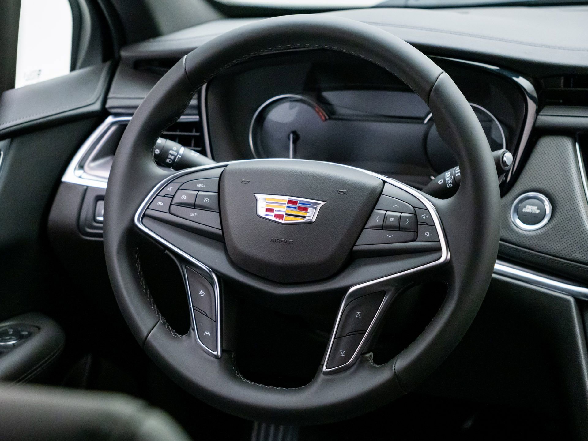 New 2026 Cadillac XT5 Luxury w/ LPO, Floor Liner Package AWD/4WD image 11