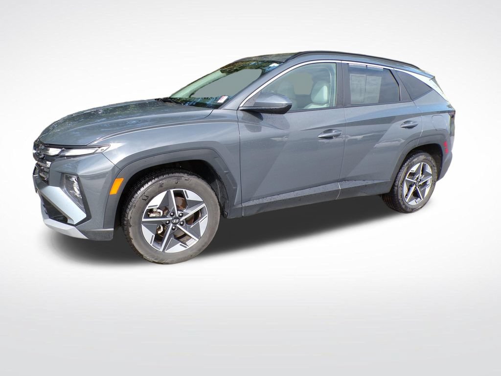 Certified 2025 Hyundai Tucson SEL AWD/4WD image 3