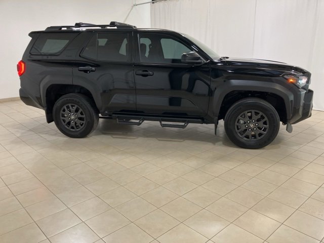 Used 2025 Toyota 4Runner SR5 image 6