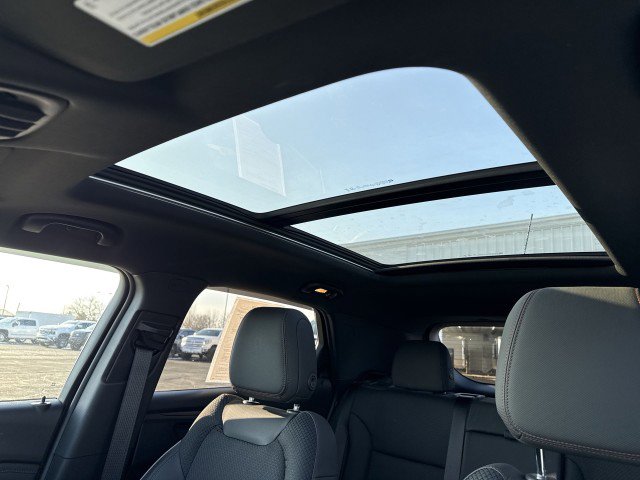 Certified 2022 Chevrolet TrailBlazer RS w/ Sun and Liftgate Package image 16