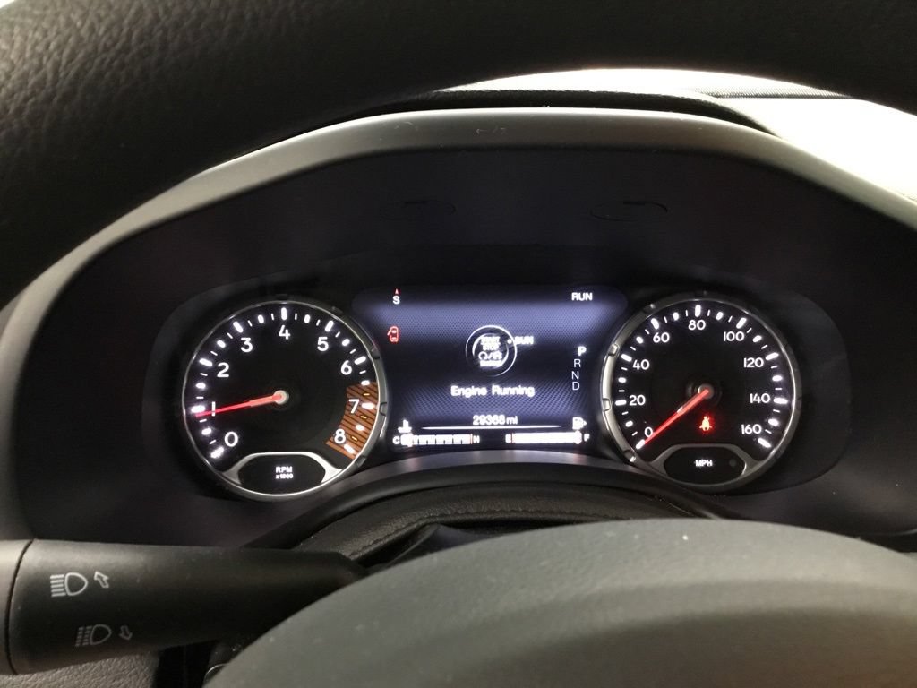 Used 2023 Jeep Renegade Latitude AWD/4WD image 11
