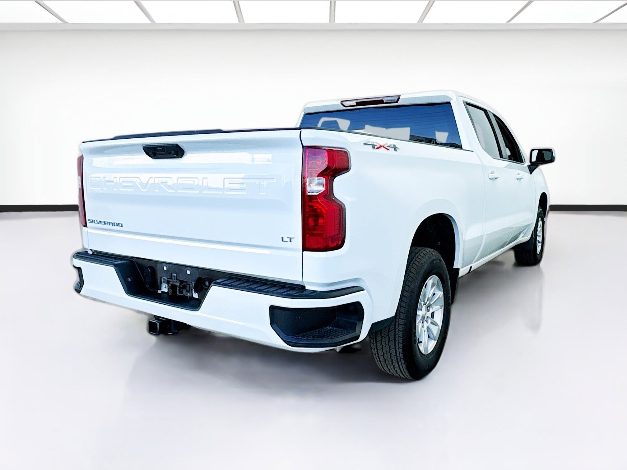 Used 2024 Chevrolet Silverado 1500 LT w/ Protection Package image 4