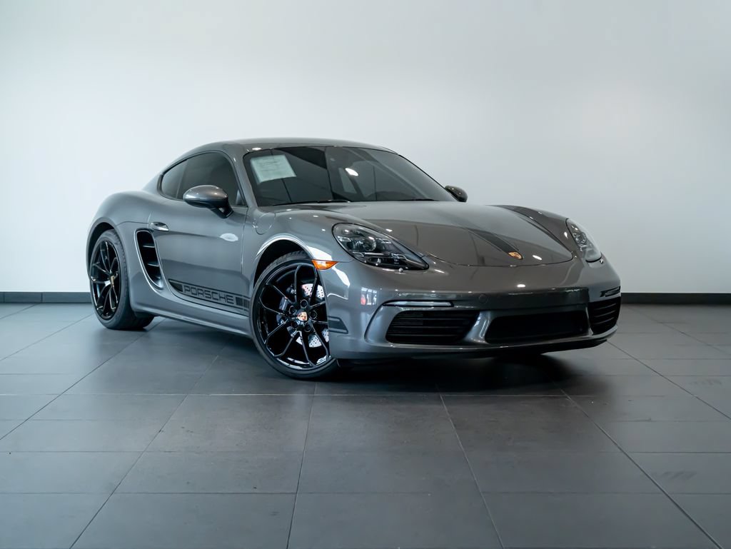 Certified 2025 Porsche 718 Cayman RWD image 9