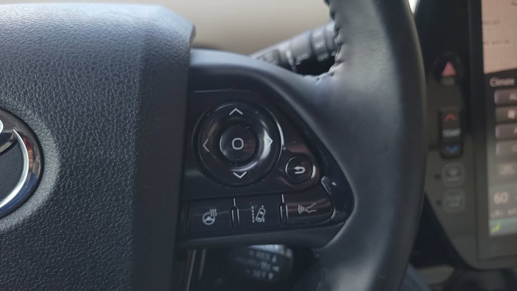 Certified 2022 Toyota Prius Limited FWD image 19