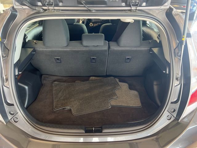 Used 2015 Toyota Prius C Three image 21