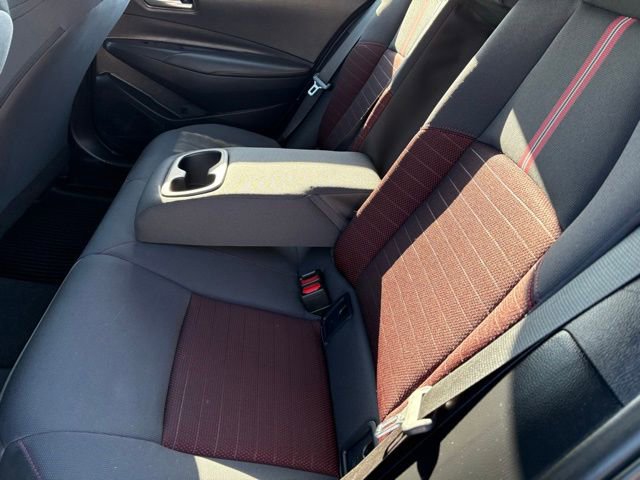 Used 2025 Toyota Corolla SE w/ Convenience Package image 10
