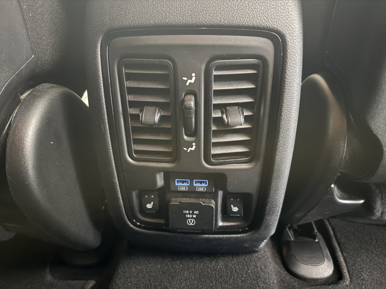 Used 2025 Dodge Durango R/T AWD/4WD image 15