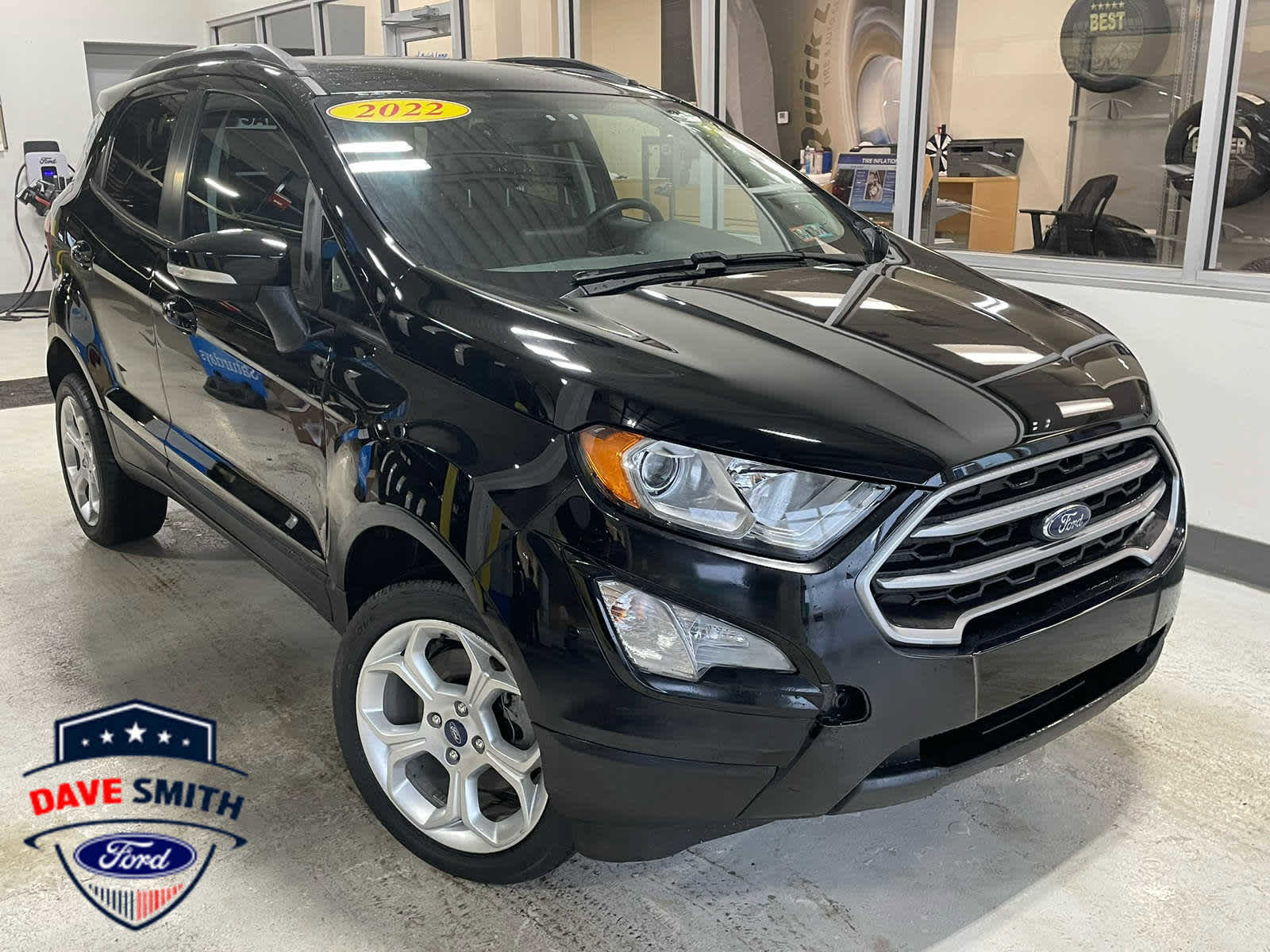 Used 2022 Ford EcoSport SE w/ SE Appearance Package AWD/4WD image 2