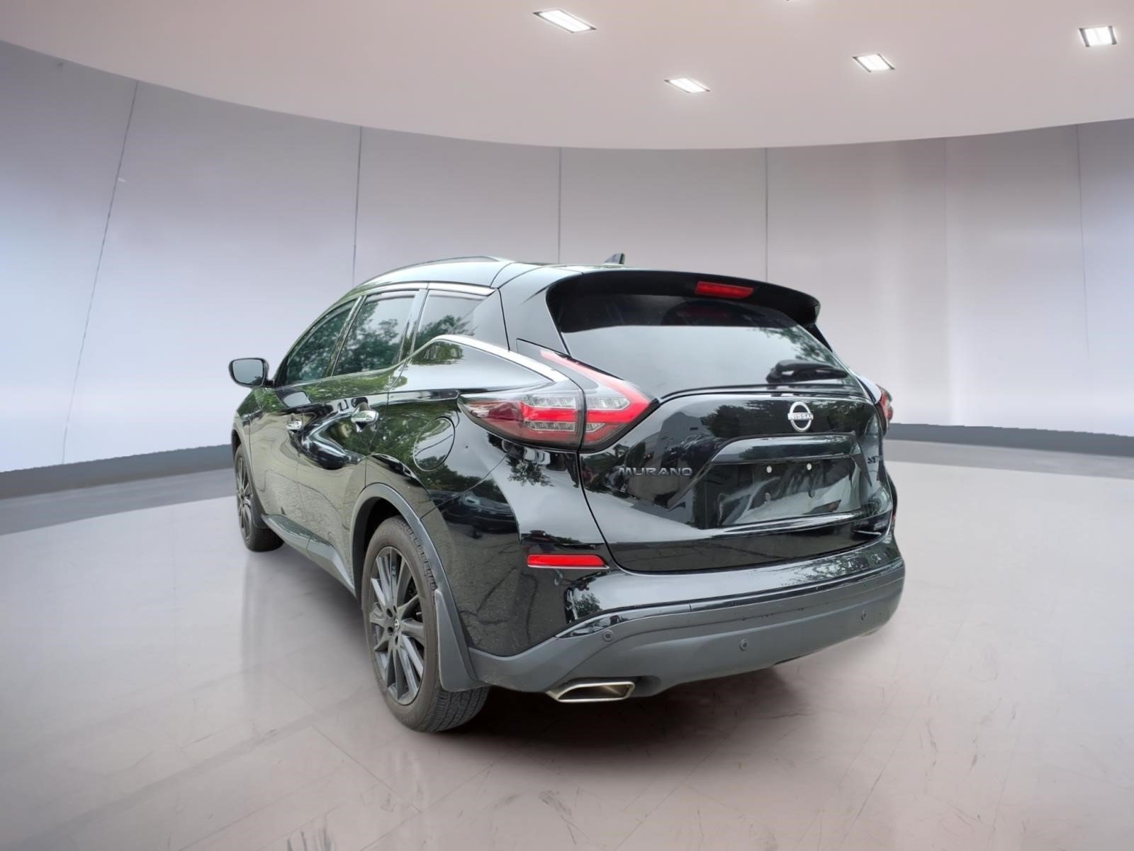 Used 2024 Nissan Murano SV w/ SV Midnight Edition Package AWD/4WD image 4