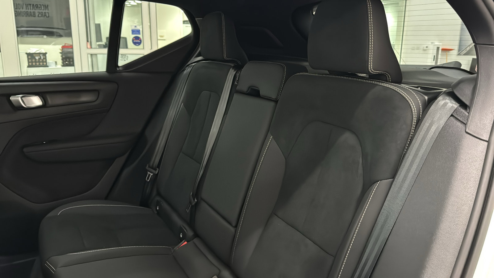 New 2026 Volvo XC40 B4 Plus w/ Climate Package FWD image 26