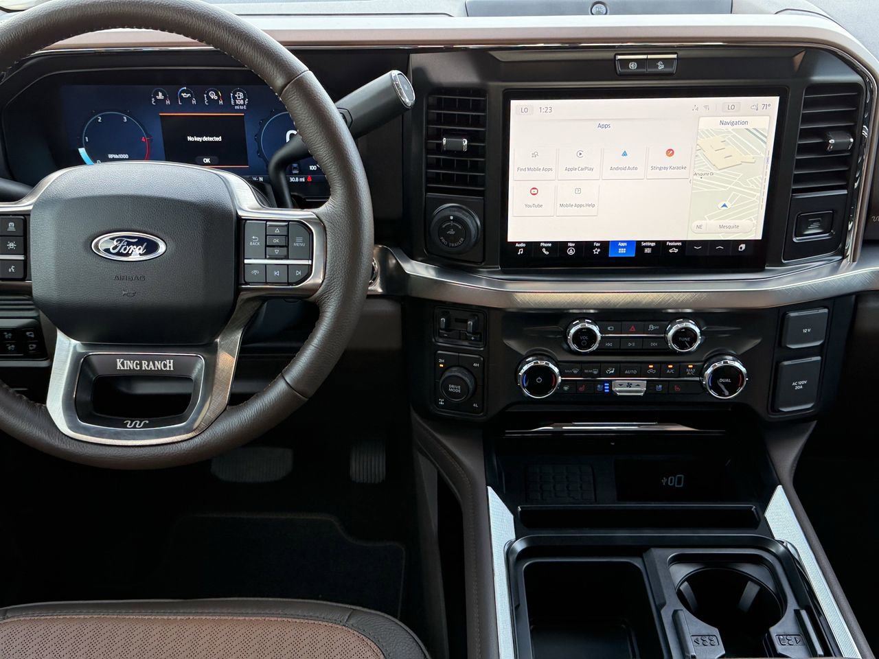 New 2026 Ford F350 King Ranch w/ FX4 Off-Road Package image 40