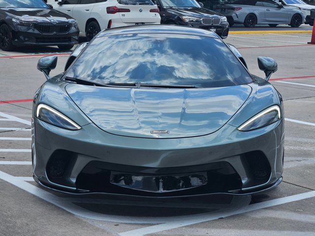 Used 2020 McLaren GT image 2