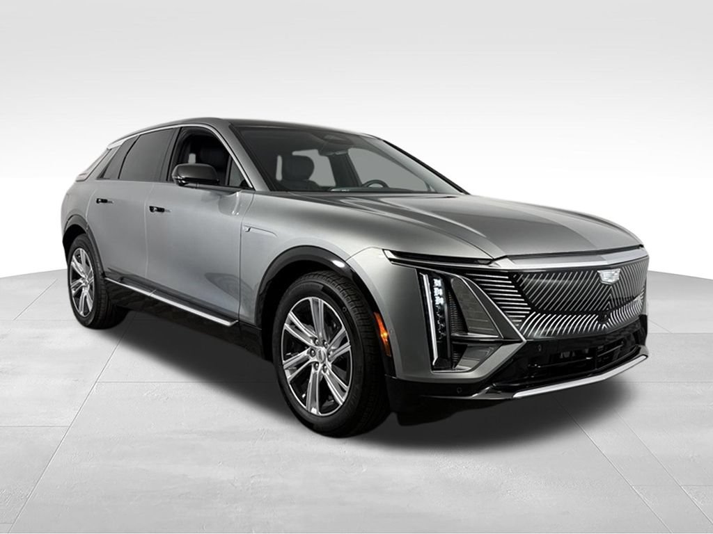 Used 2024 Cadillac Lyriq Tech w/ Driver Assist Package RWD image 4