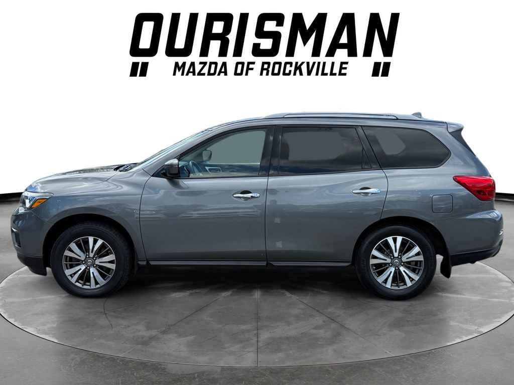 Used 2019 Nissan Pathfinder S image 3
