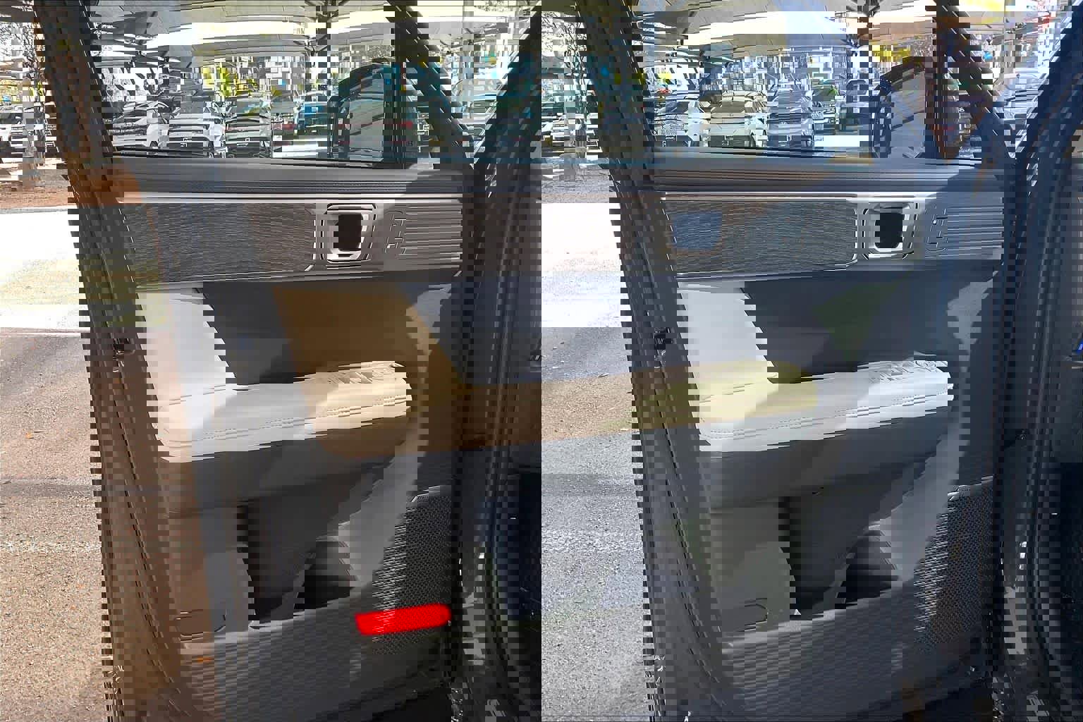 Certified 2026 Hyundai Santa Fe Calligraphy image 22