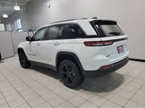 New 2026 Jeep Grand Cherokee Limited image 4