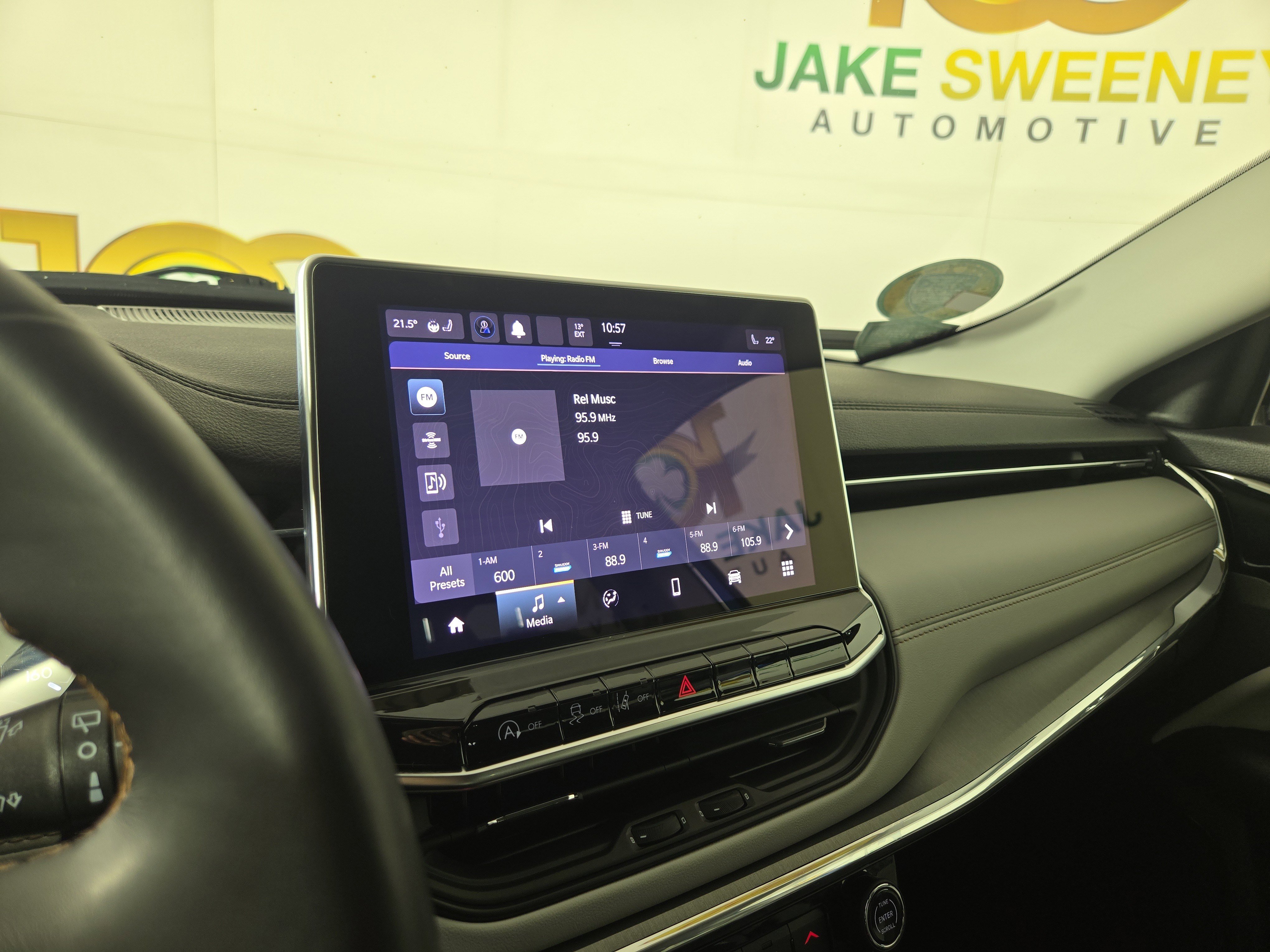 Certified 2022 Jeep Compass Limited image 20