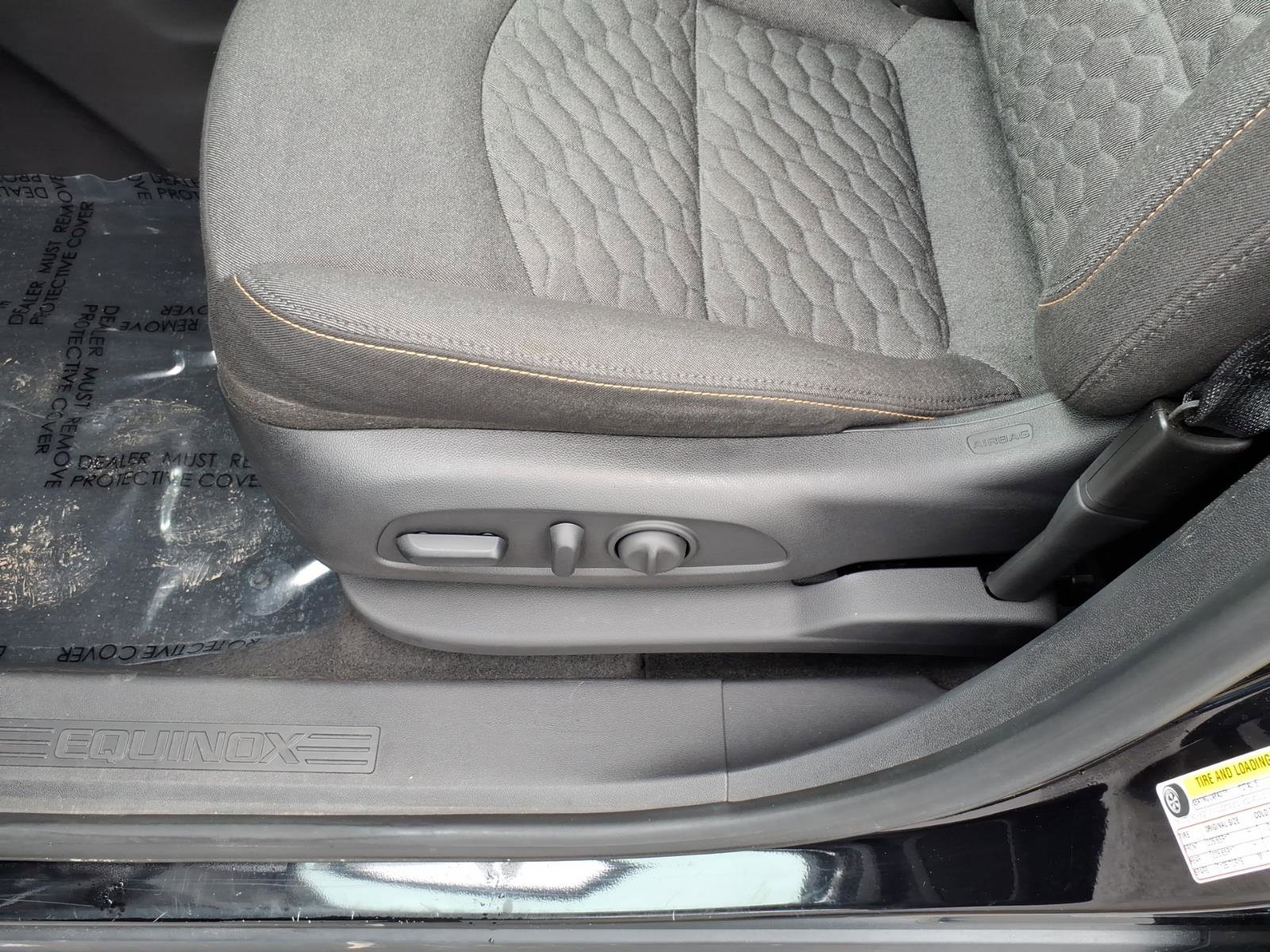 Used 2018 Chevrolet Equinox LT image 18