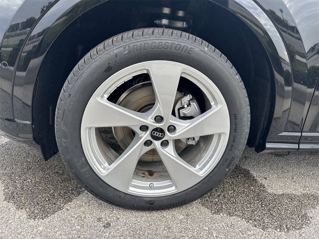 New 2025 Audi Q5 Premium Plus image 10
