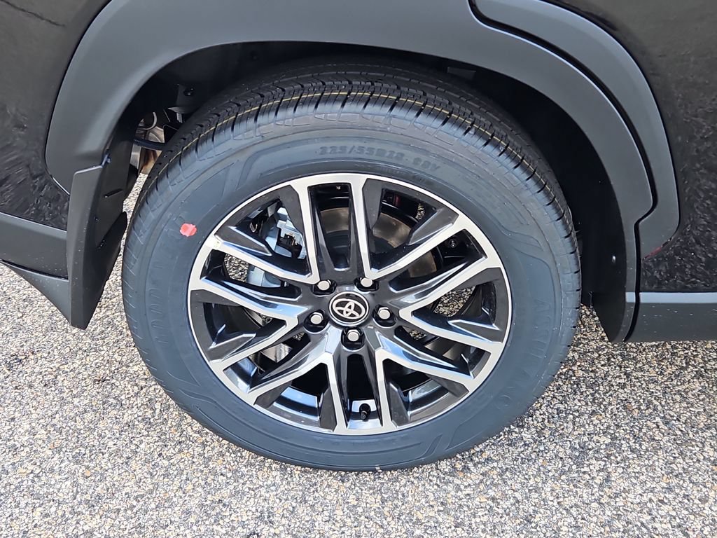 New 2026 Toyota Corolla Cross XLE AWD/4WD image 5