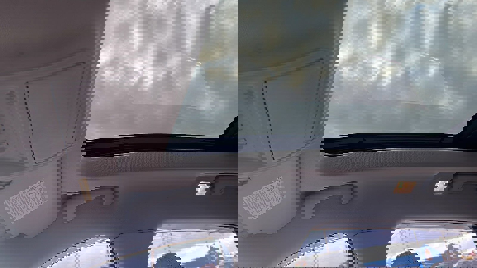 Used 2022 Ford Escape Titanium w/ Class II Trailer Tow Package image 30