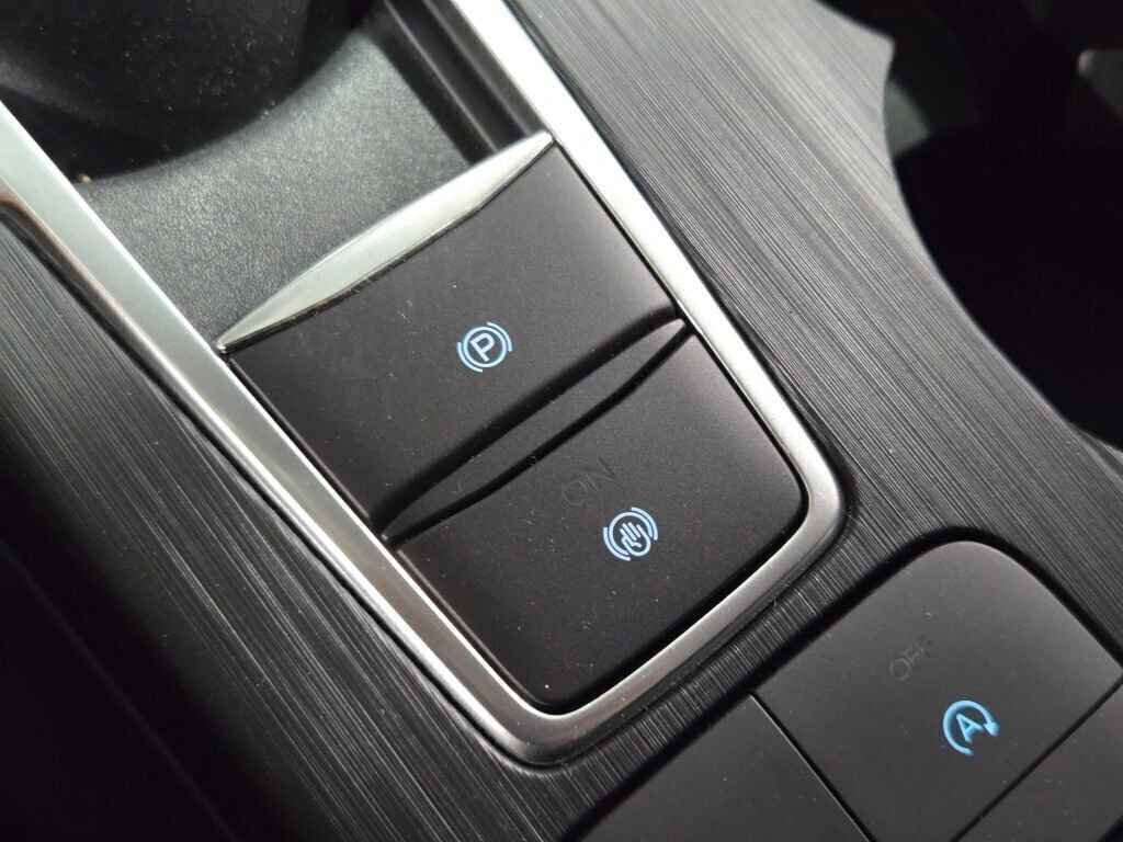 New 2025 Ford Escape Active w/ Cold Weather Package image 34