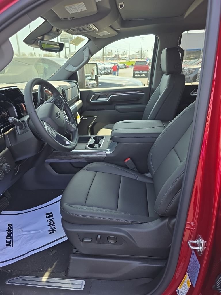New 2026 Chevrolet Silverado 2500 LTZ w/ LTZ Plus Package image 9
