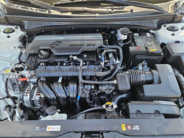 Used 2024 Hyundai Elantra Limited FWD image 24
