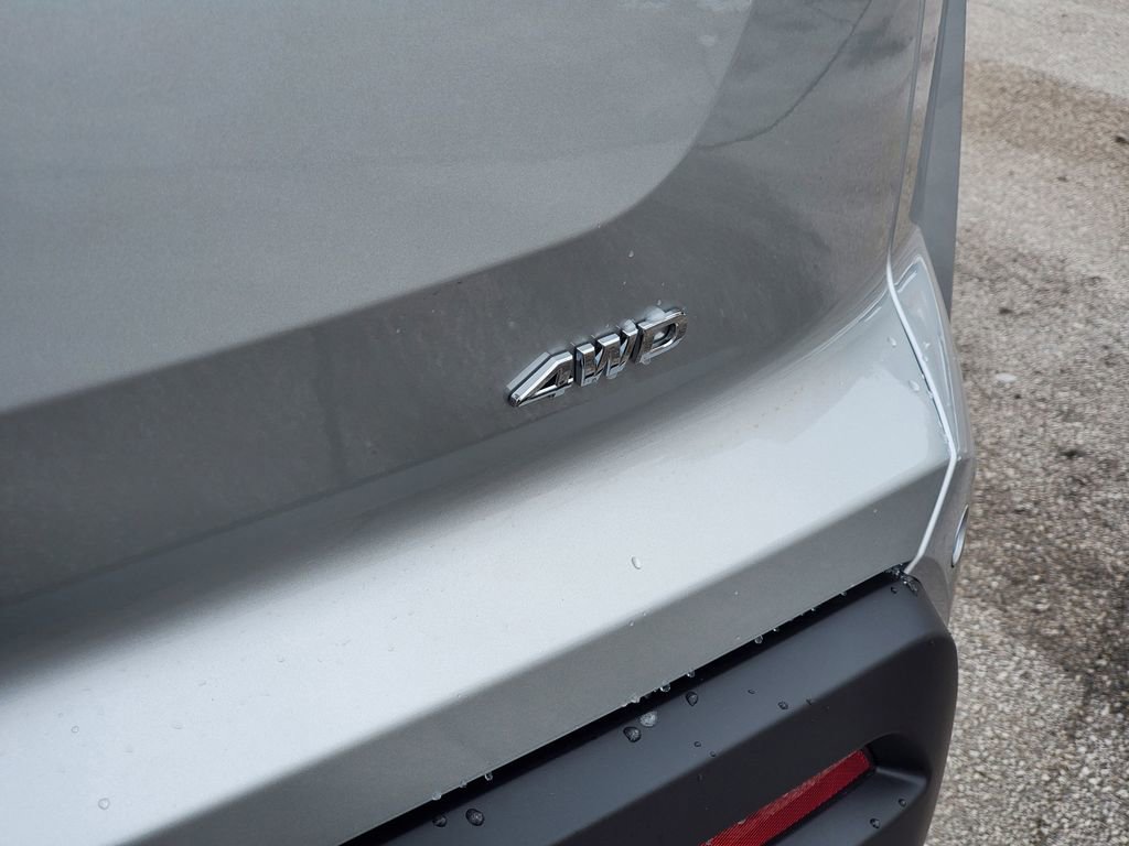 New 2025 Nissan Pathfinder S image 7