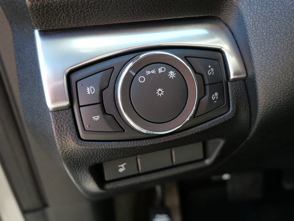 Used 2017 Ford Explorer Limited AWD/4WD image 16