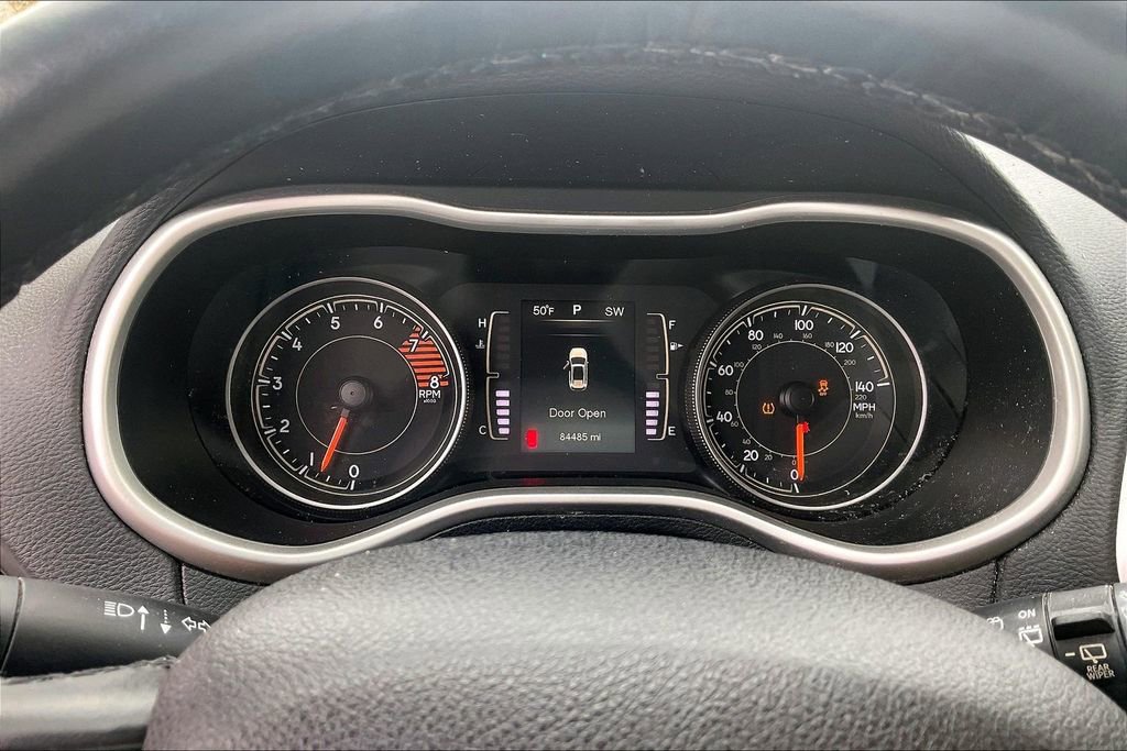 Used 2016 Jeep Cherokee Latitude w/ Safety/Convenience Group image 16