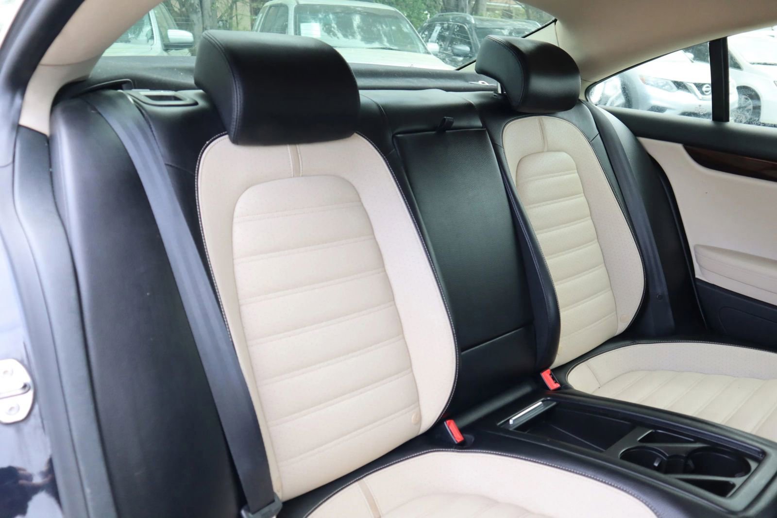 Used 2012 Volkswagen CC Lux Plus image 22