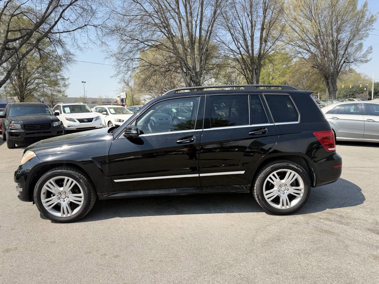 Used 2013 Mercedes-Benz GLK 350 4MATIC image 8