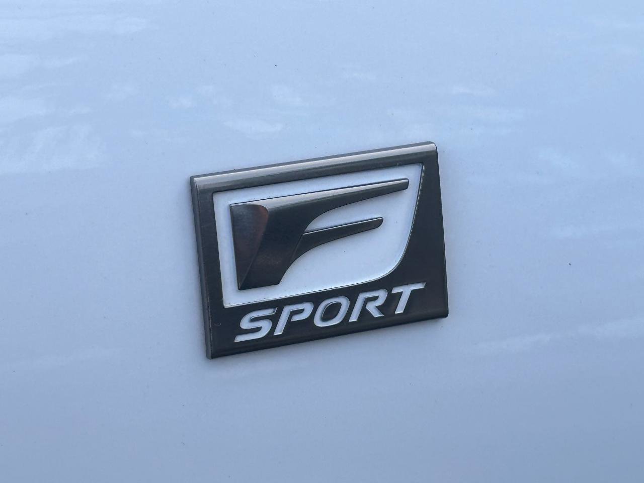 Used 2019 Lexus ES 350 F Sport w/ Accessory Package 2 image 8