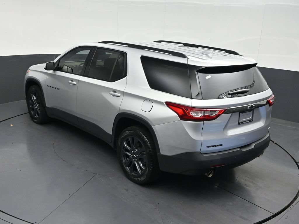 Used 2021 Chevrolet Traverse RS FWD image 18