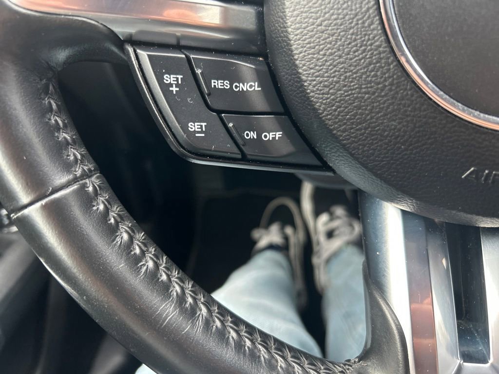 Used 2022 Ford Mustang Premium image 31