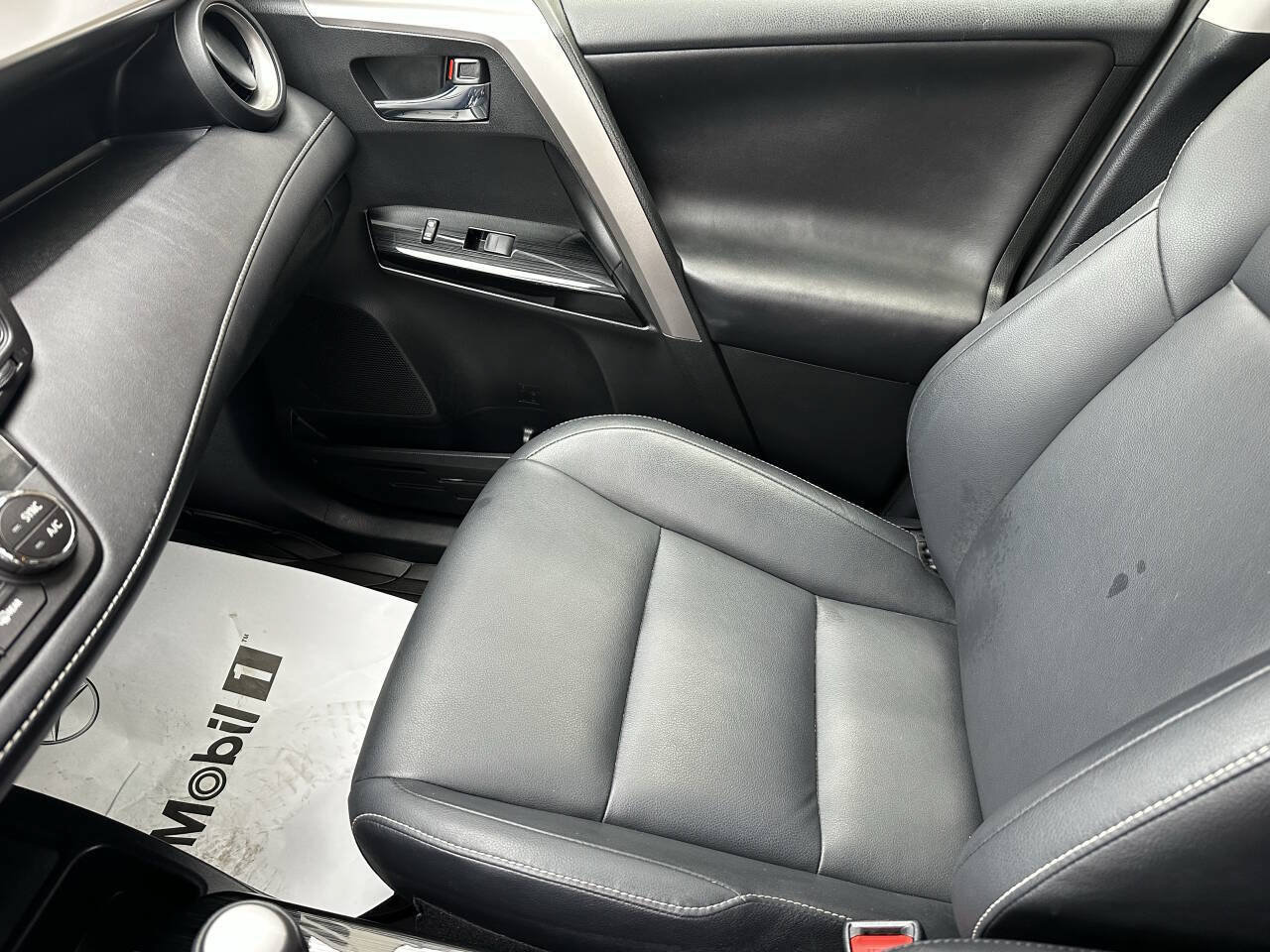 Used 2017 Toyota RAV4 Limited w/ Carpet Mat Package AWD/4WD image 20