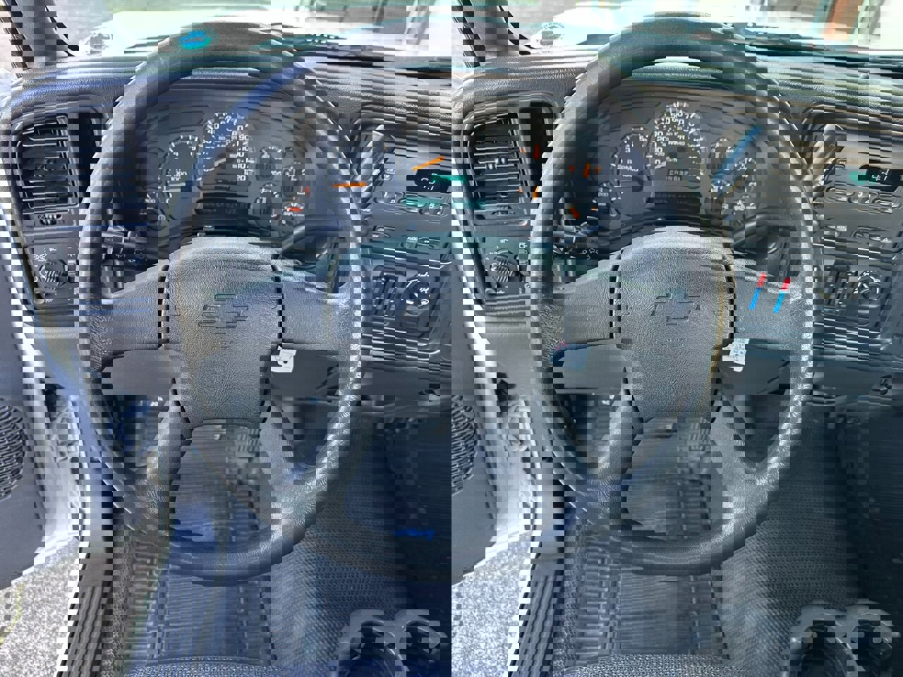 Used 2004 Chevrolet Silverado 2500 W/T image 14