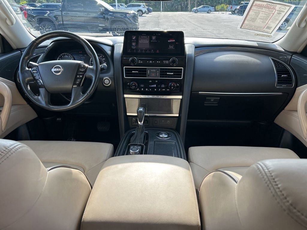 Used 2022 Nissan Armada SV w/ SV Appearance Package RWD image 11