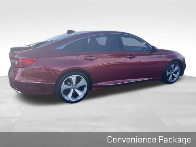 Used 2018 Honda Accord Touring image 14