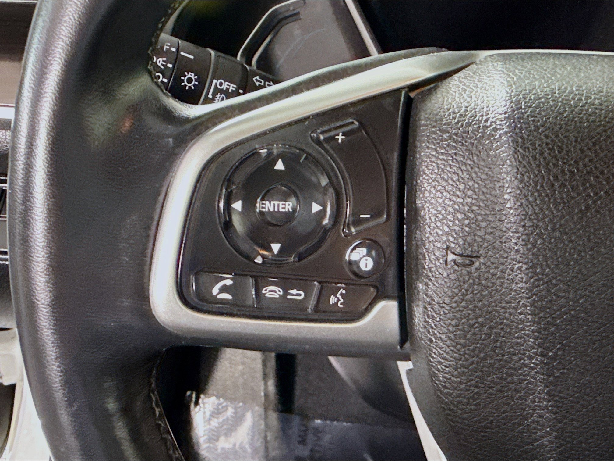 Used 2019 Honda Civic EX image 14