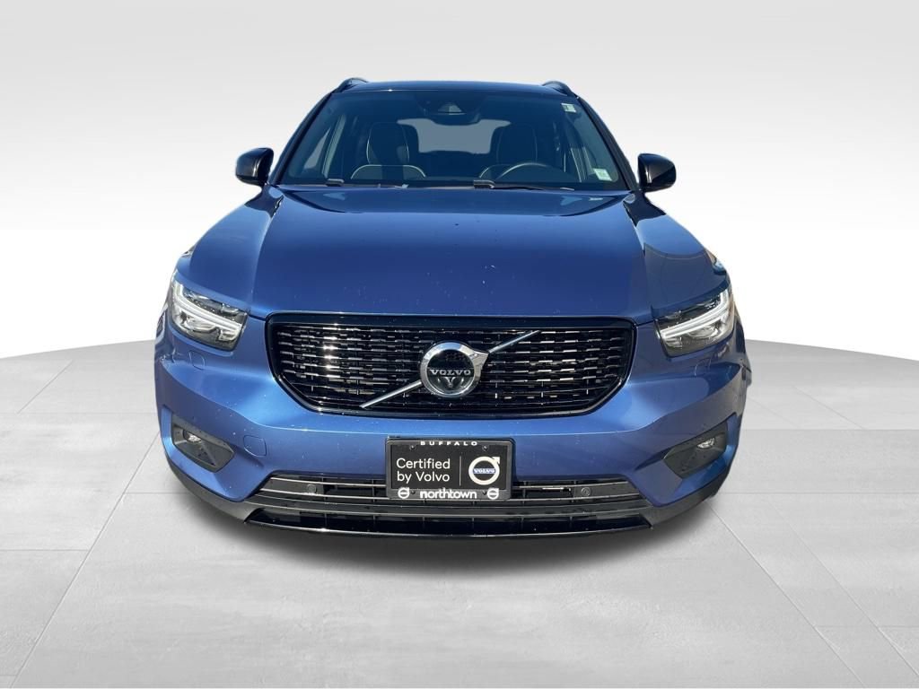Used 2021 Volvo XC40 T5 R-Design w/ Advanced Package image 12