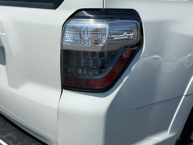 Used 2018 Toyota 4Runner Limited AWD/4WD image 25