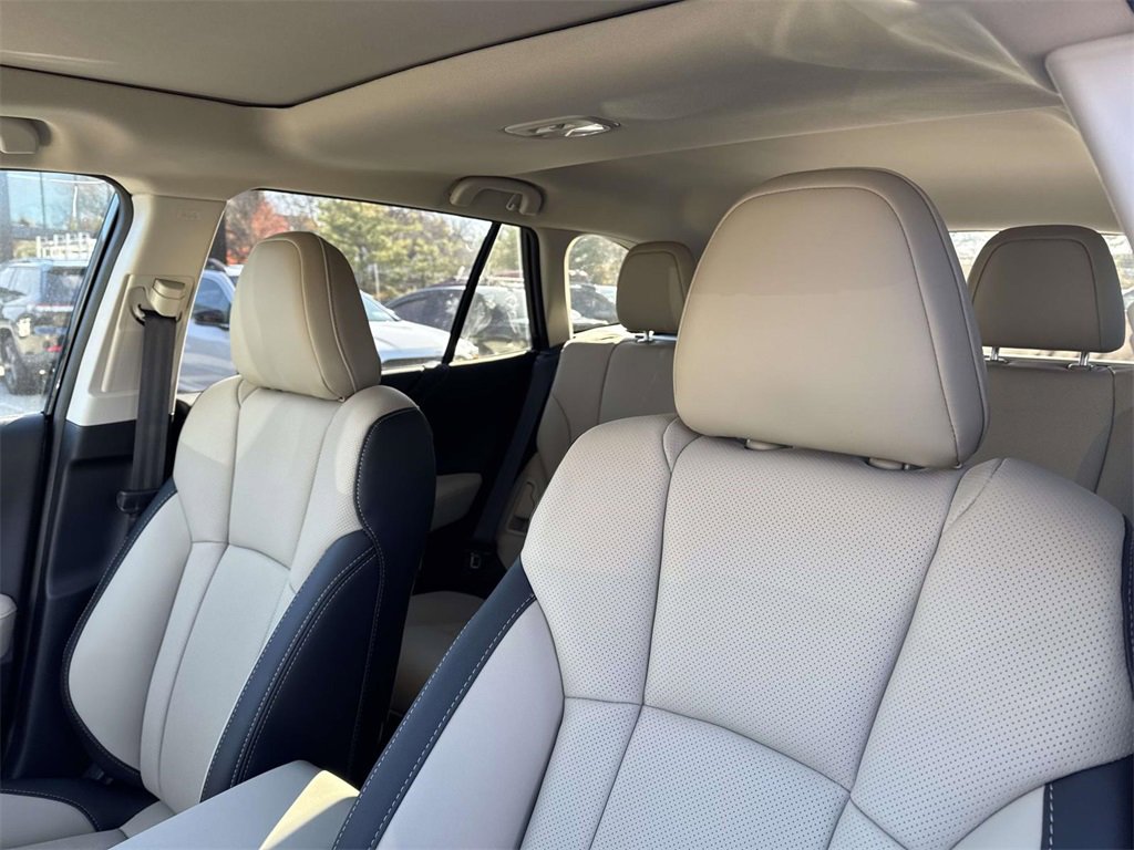 New 2025 Subaru Outback Limited image 16