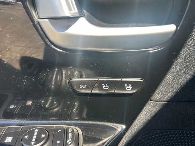 Used 2017 Kia Niro Touring image 14