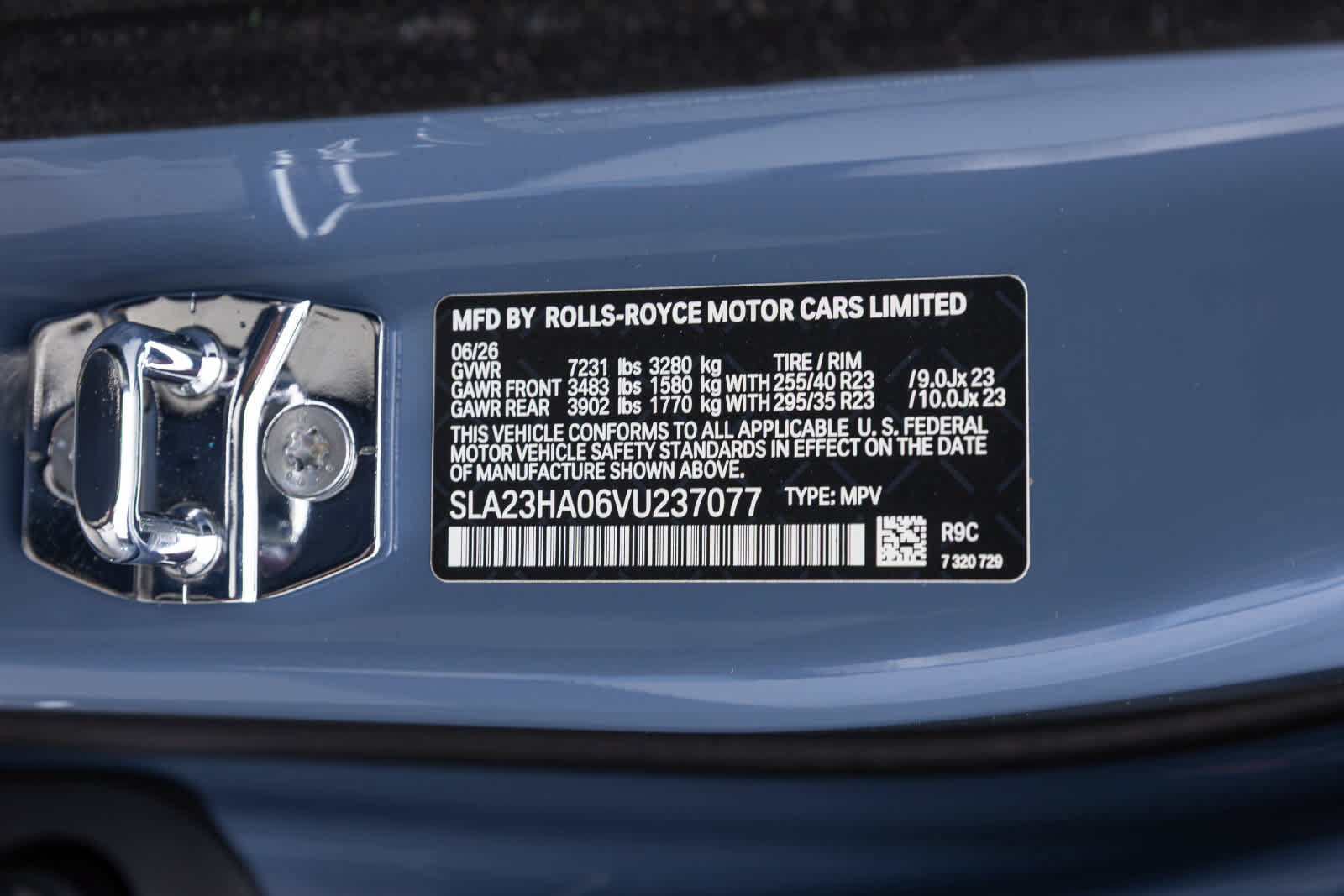 New 2027 Rolls-Royce Cullinan AWD/4WD image 17